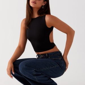 Saskie Crop Top - Black